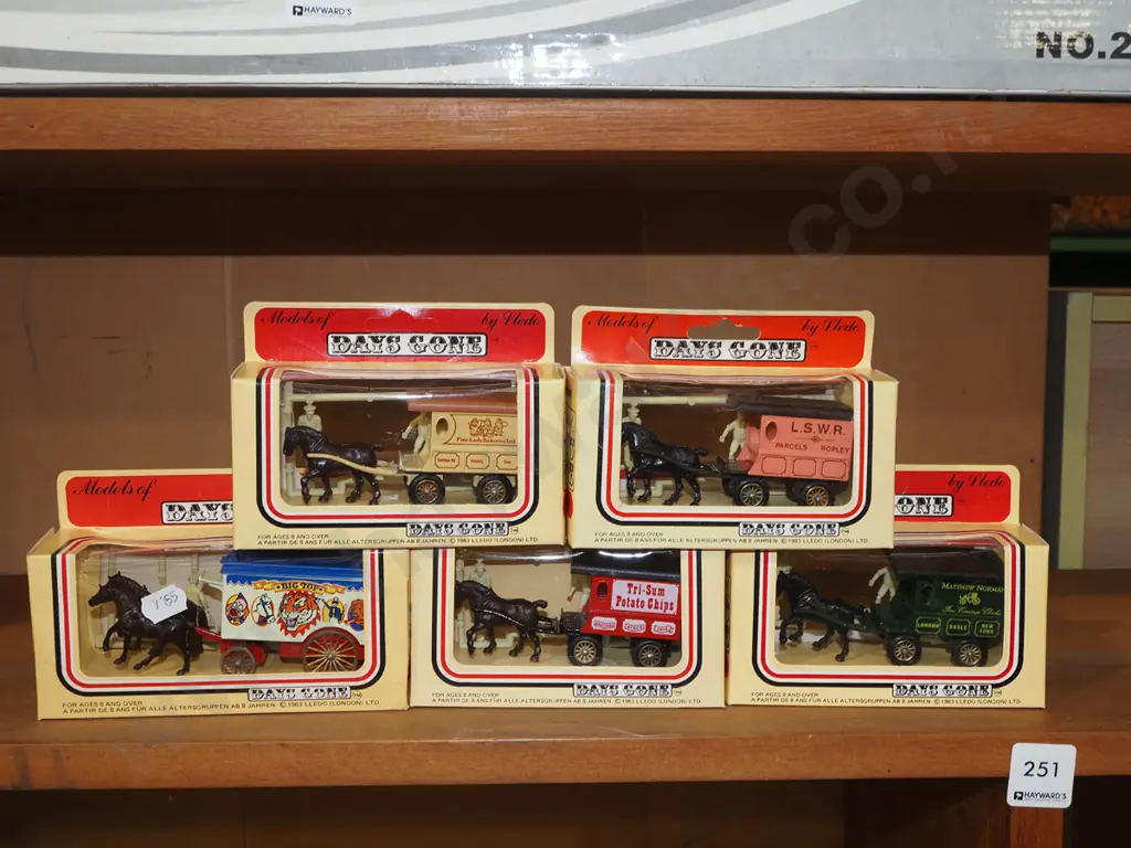 5x boxed Days Gone By horse and carts Image 1++
