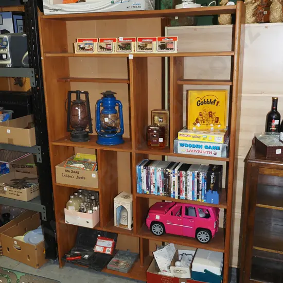 solid rimu bookcase H1830 W1240 D300