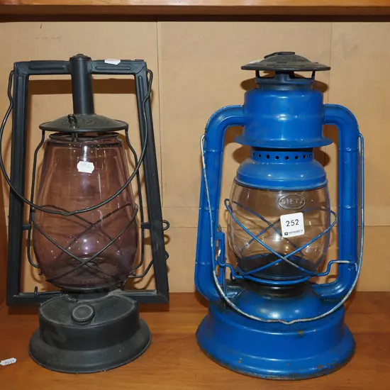 2x hurricane lanterns