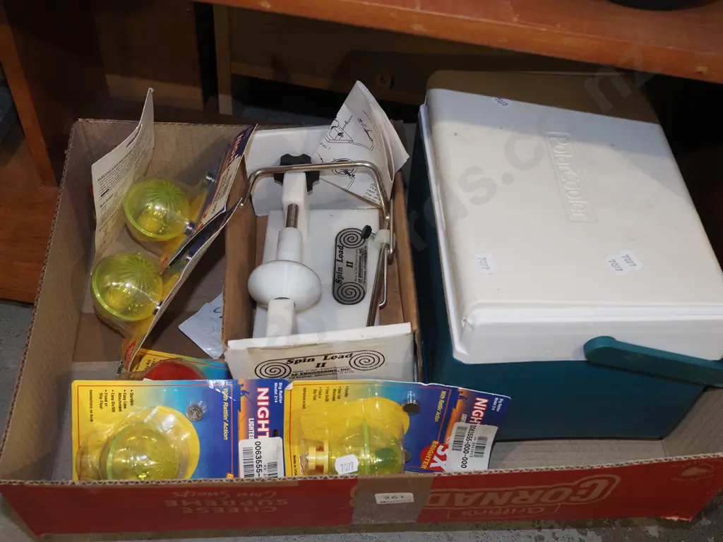 box; fishing floats, small chilly bin, spin loader Image 1++