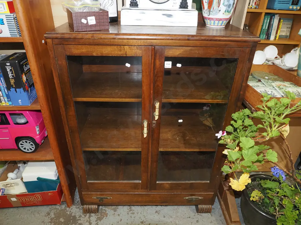 deco 1 drawer 2 door china cabinet - varnish needs attention H1715 W770 D350 Image 1++
