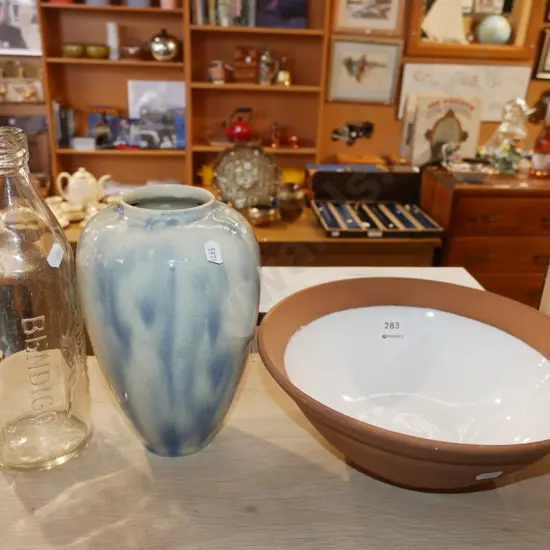 T.O. Hunter Bendigo vintage bottle, pottery bowl, vase