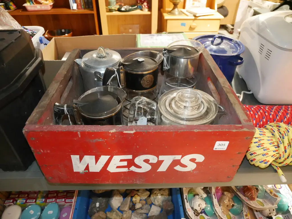 Wests wooden crate, stove top coffee percs Image 1++