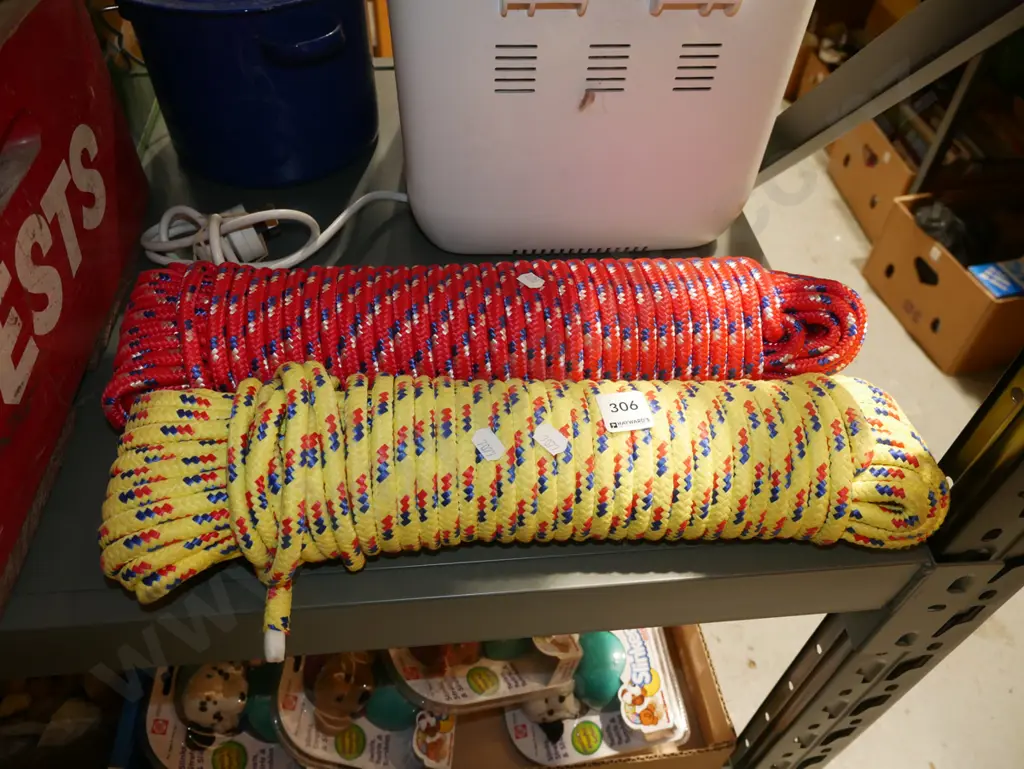 2x coils of rope Image 1++