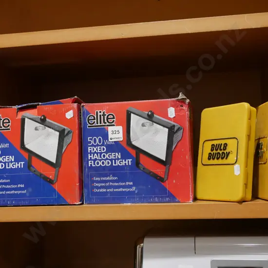 2x halogen lights and halogen light bulbs