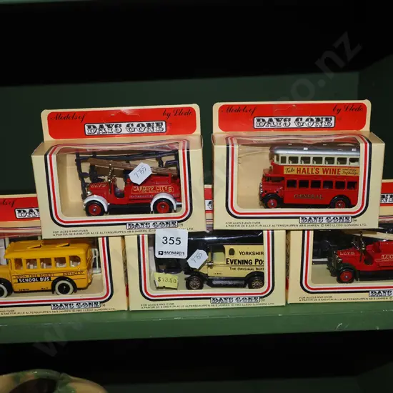 5x boxed Days Gone By vehicles