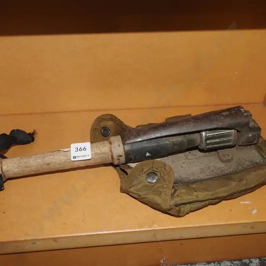 trenching shovel