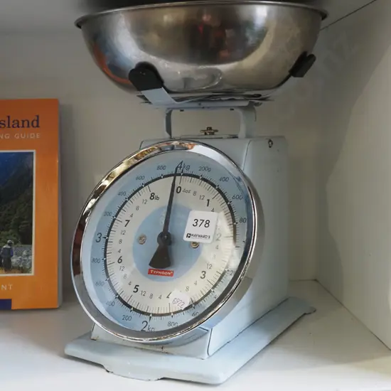 Typhoon kitchen scales