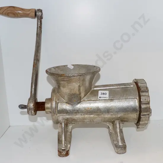 large bench top mincer