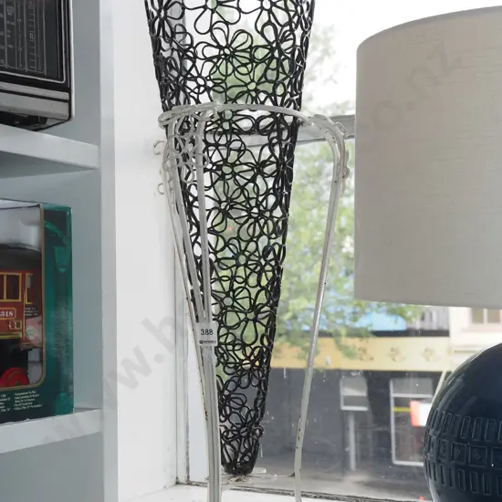 wrought metal umbrella stand H620