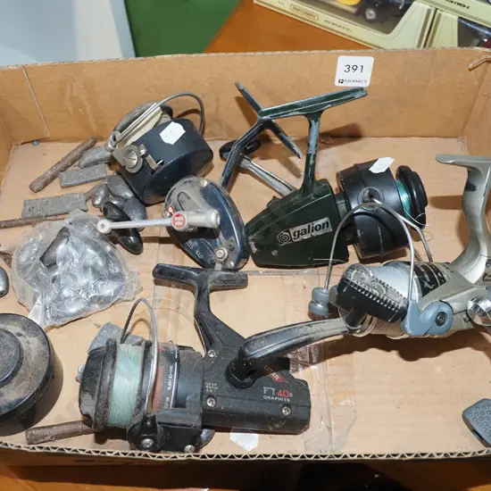 fishing reels and sinkers