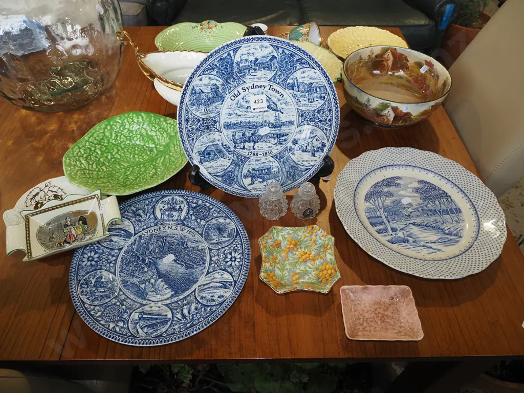 plates, bowls, salt and pepper etc Image 1++