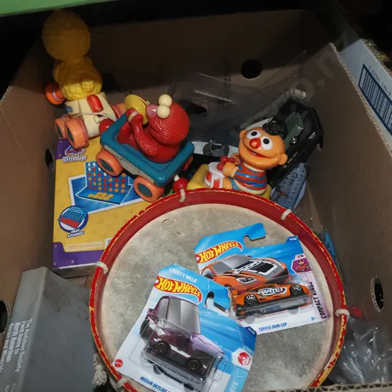 box; children'as toys, drum etc