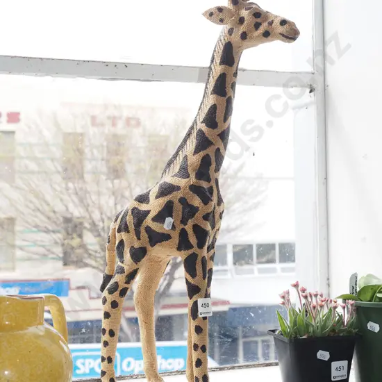 giraffe figurine H600