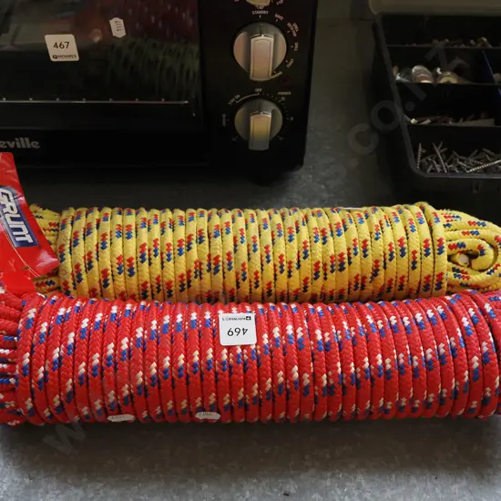 2x coils of rope