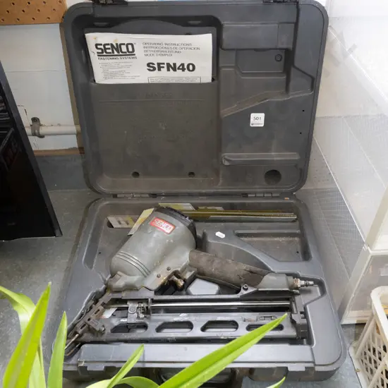 Senco braiding gun and case