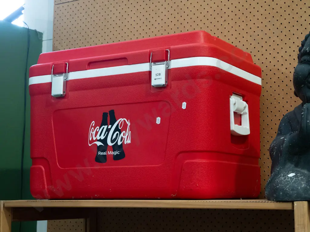 Coca Cola chilly bin Image 1++