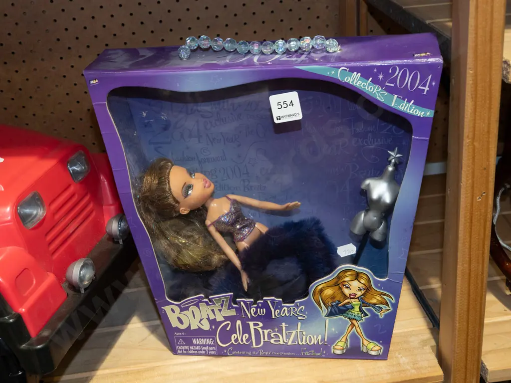 Bratz New Years Celebration doll Image 1++