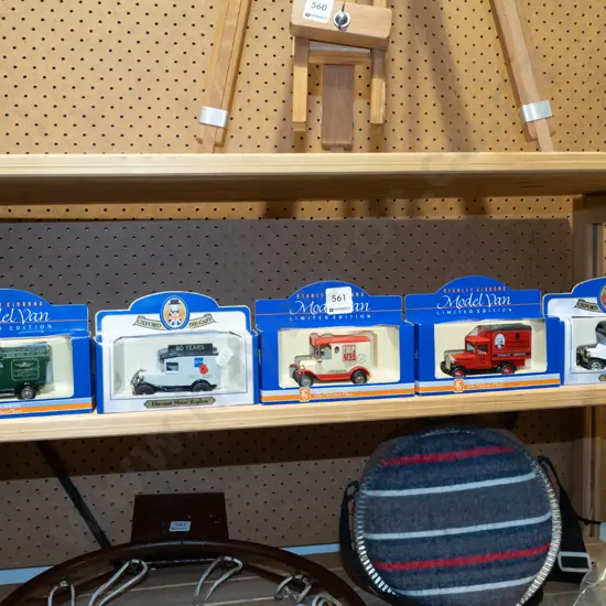 5x boxed model vehicles