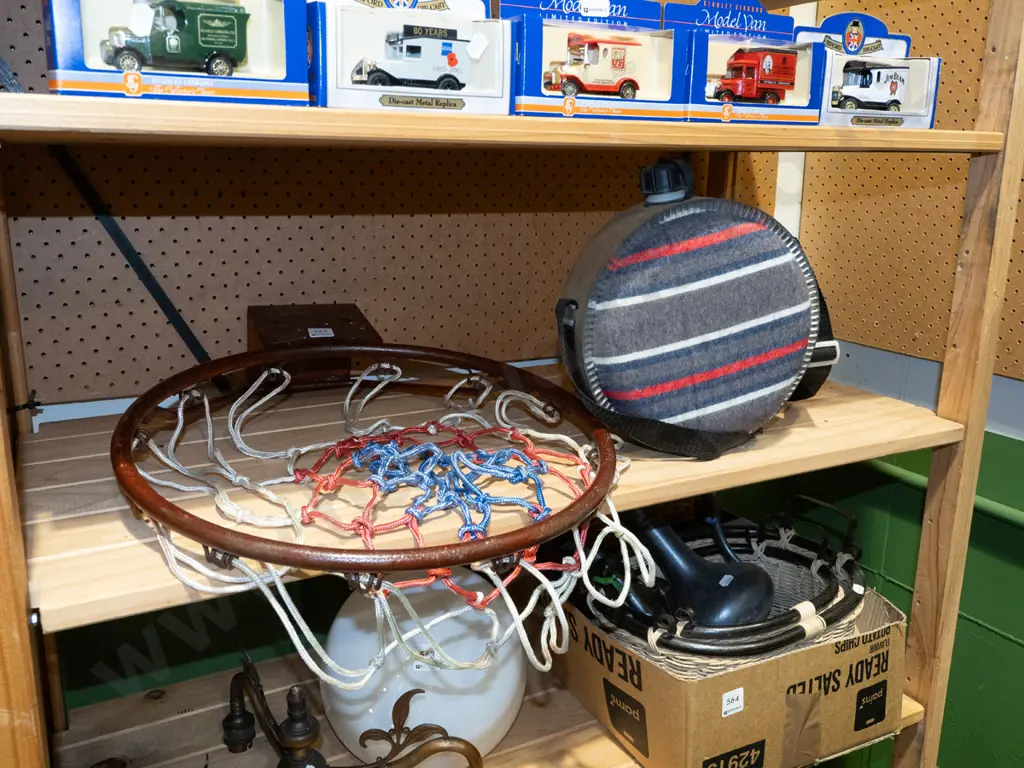 metal basketball hoop, water canteen Image 1++