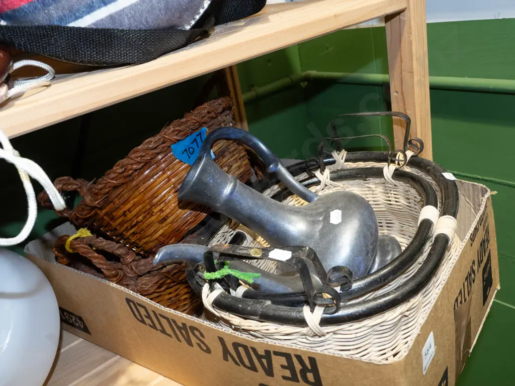 cane baskets, ewer vase Image 1++
