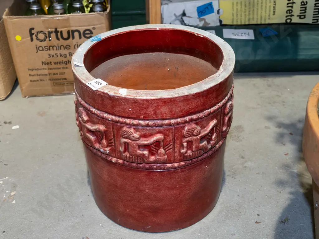 red terracotta garden planter H300 Image 1++