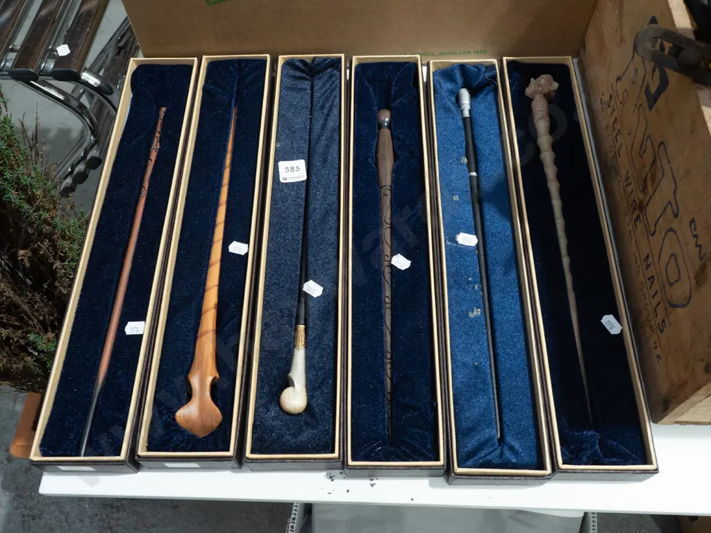 6x boxed  wands Image 1++