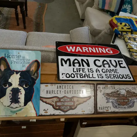4x prints on tins