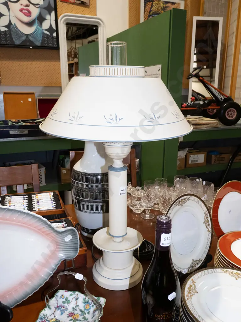 metal based table lamp H680 Image 1++