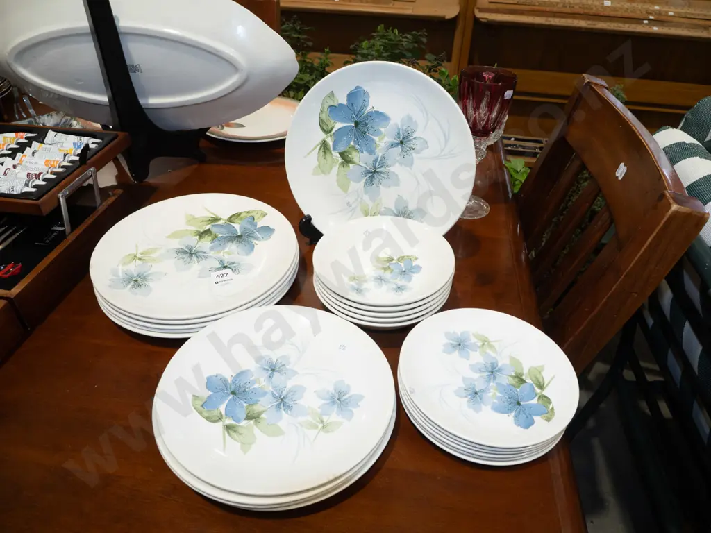 Crown Lynn Sapphire plates and bowls Image 1++