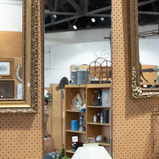wall mirror