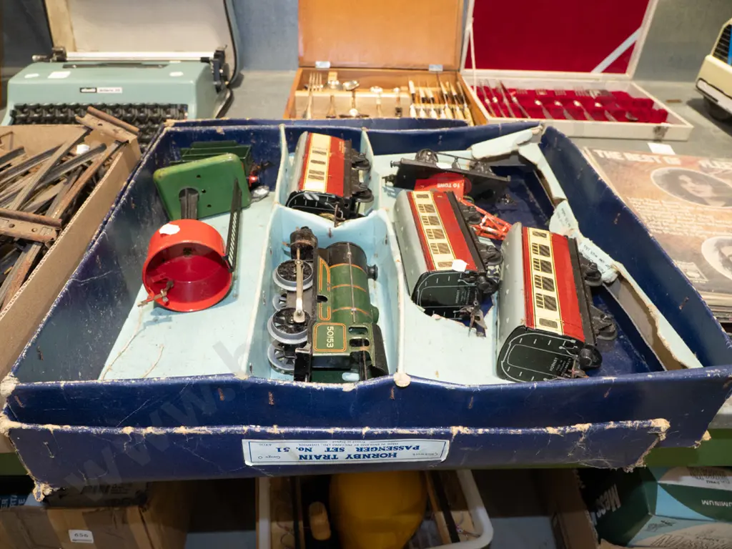 vintage Hornby train set Image 1++