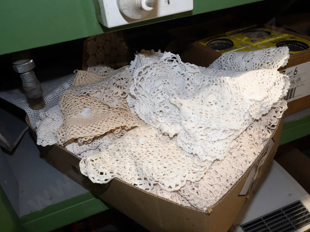 box; crochet tablecloths etc Image 1++