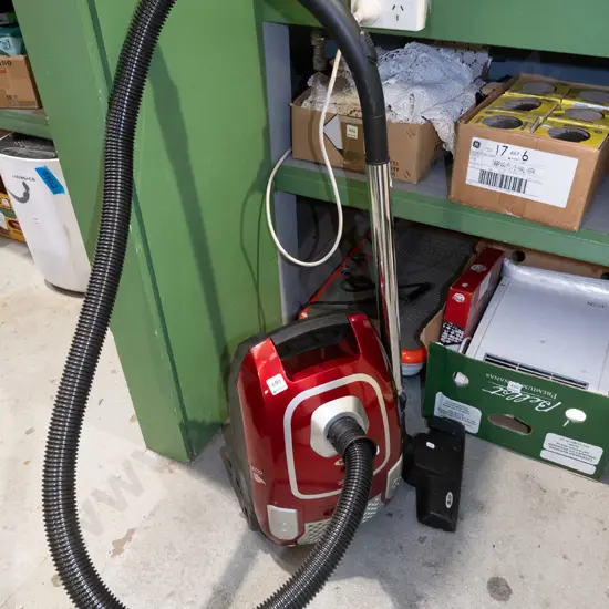 Zipp vacuum cleaner