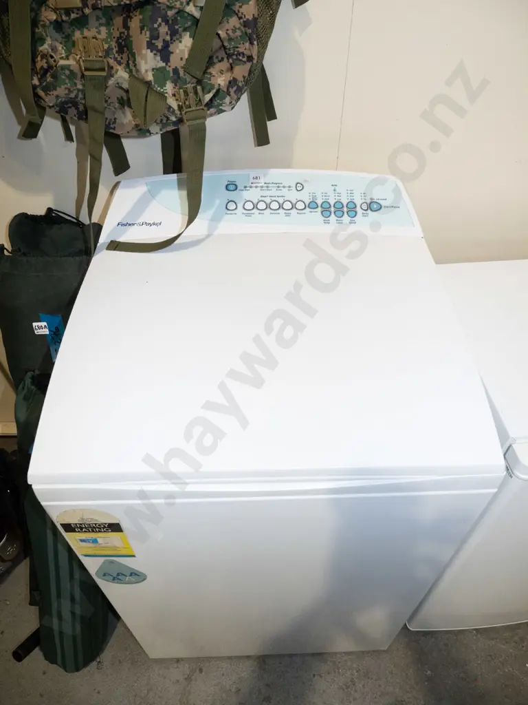 F&P top loader washing machine Image 1++