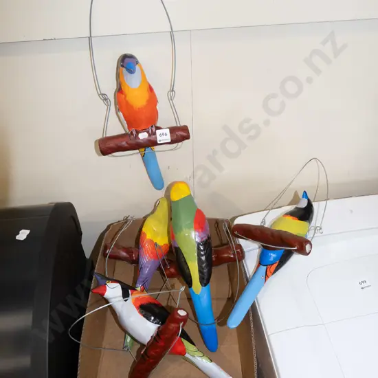 5x ceramic  hanging bird figurines