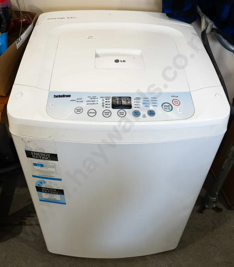LG Fuzzy Logic 6.5kg washing machine Image 1++
