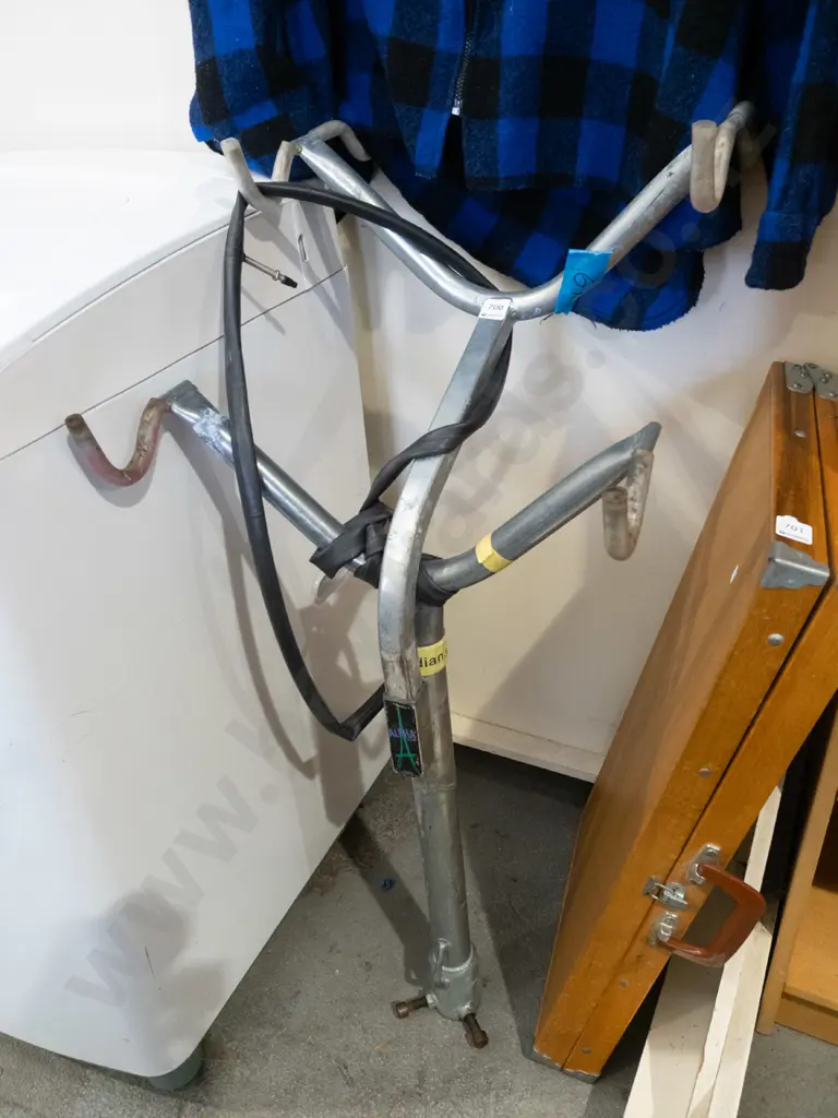 2 bike tow ball bike rack Image 1++