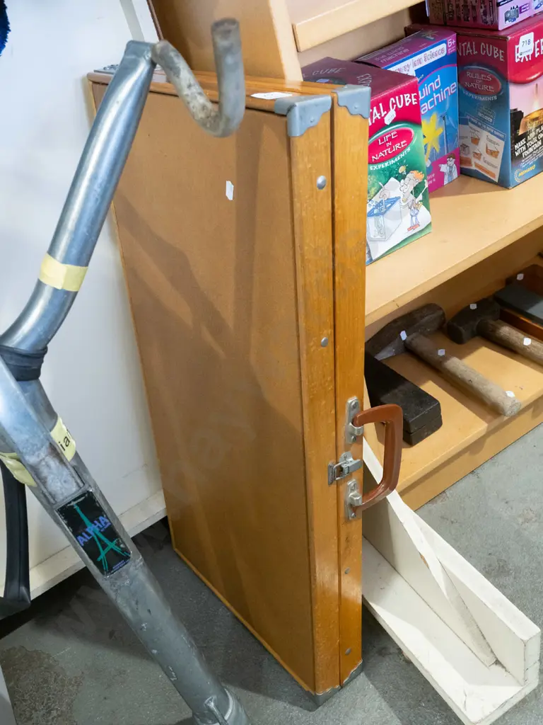 fold in half camping table Image 1++