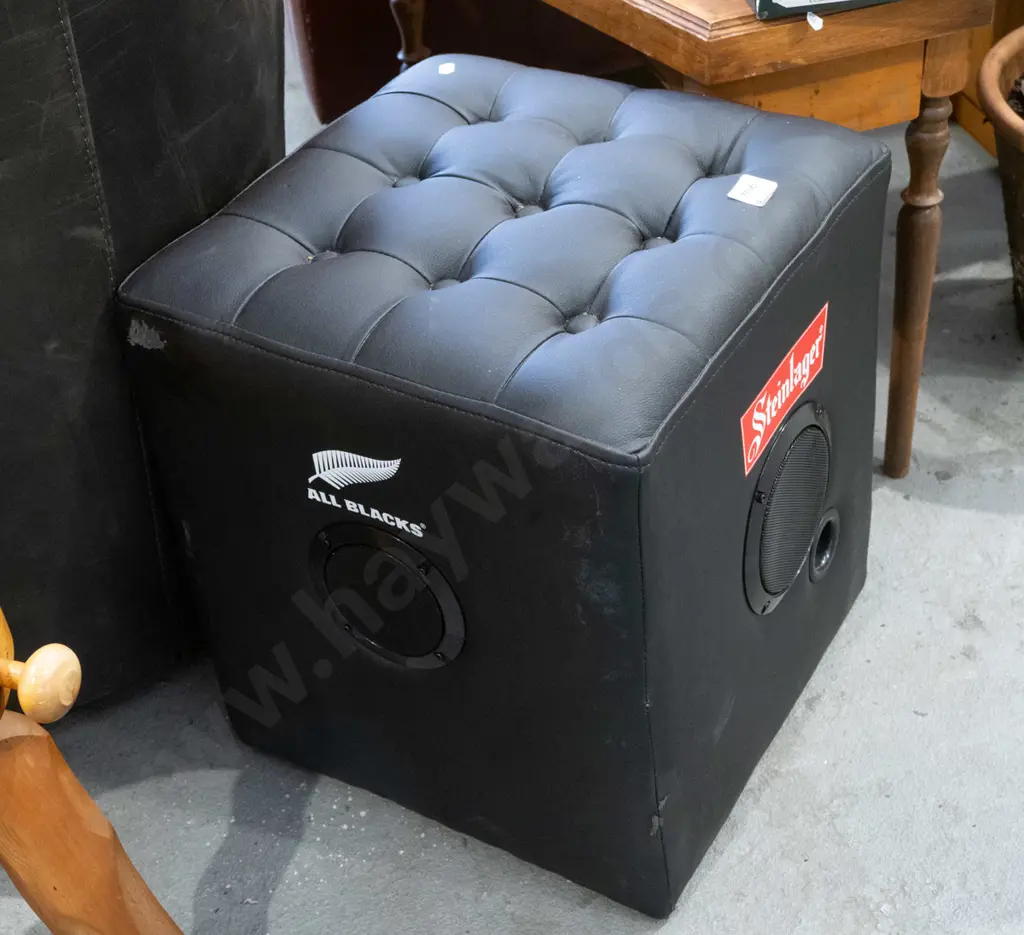 deep buttoned vinyl Steinlager ottoman/speaker - no power cord Image 1++