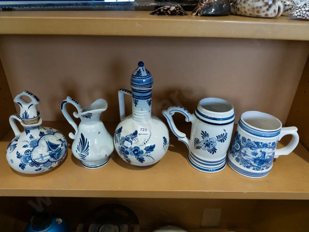 Delft jugs, beer mugs Image 1++