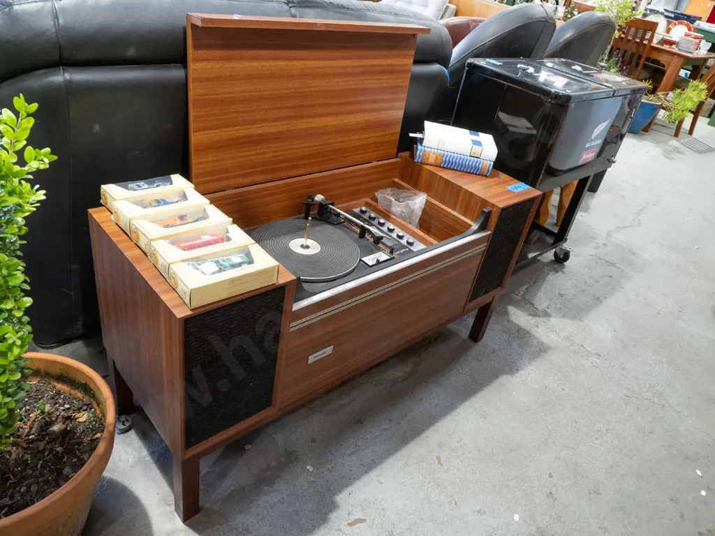Murphy Garrard Solid State radiogram - working Image 1++