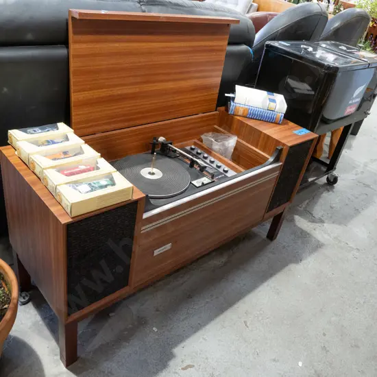 Murphy Garrard Solid State radiogram - working