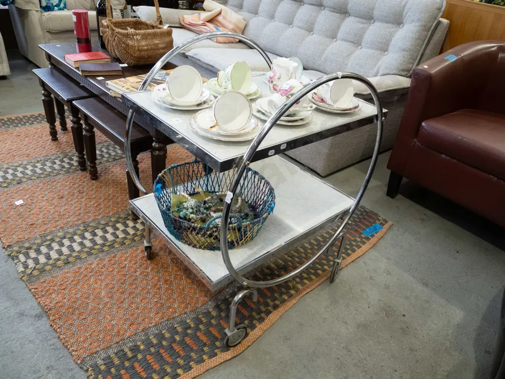 deco chrome and formica tea trolley Image 1++