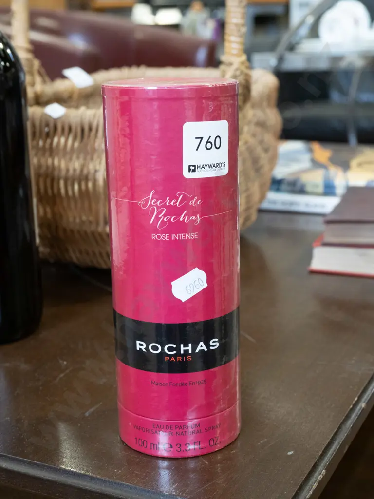 boxed Rochas eau de parfum 100ml Image 1++