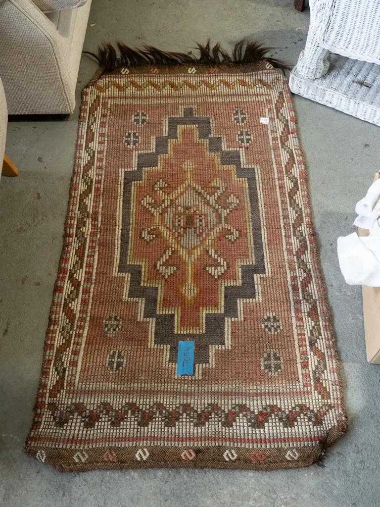 well worn kilim L1240 W660 Image 1++