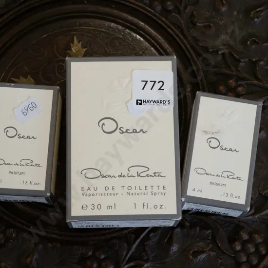 boxed Oscar de la Renta eau de toilette  30ml, 2x 4ml
