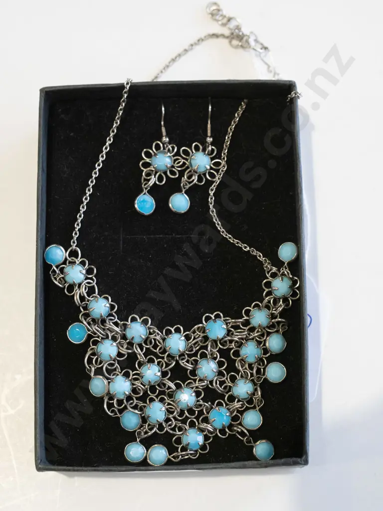 plated and glass turquoise earring & necklace set Image 1++