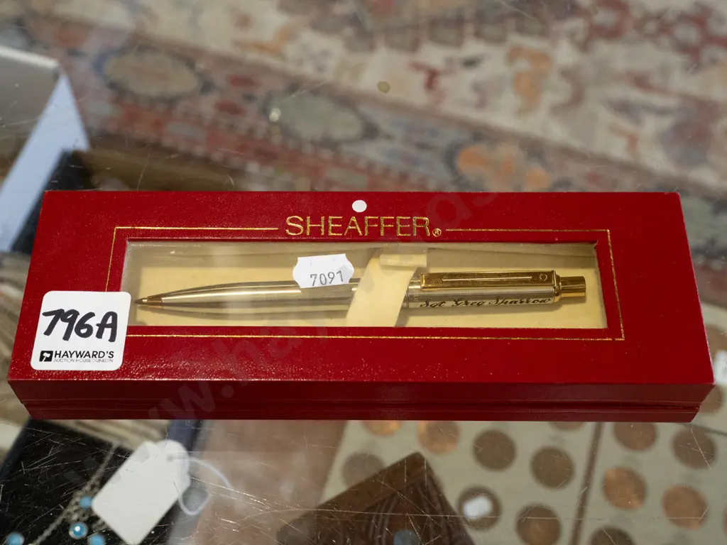 cased Sheaffer mechanical pencil with presentation inscription Image 1++