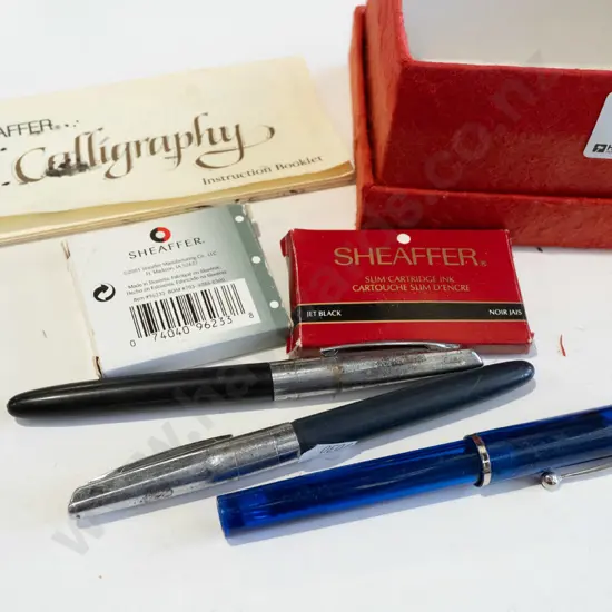 box; vintage fountain pens & ink